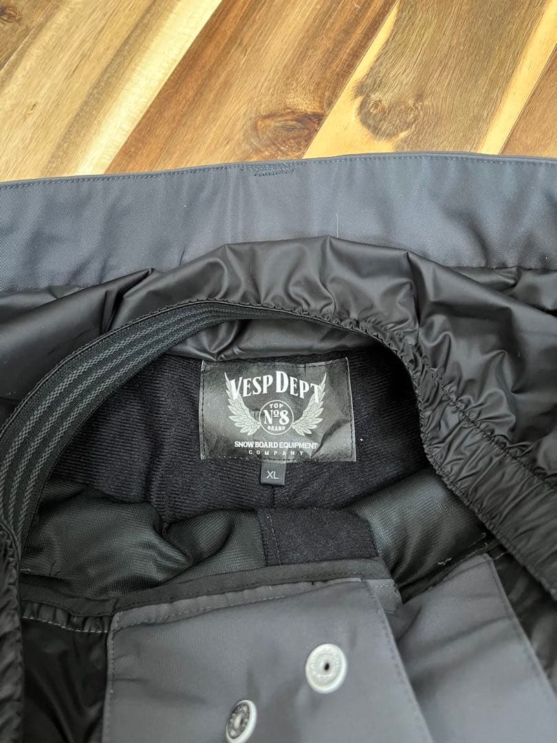 早い者勝ち！最終価格10/31まで！ ベスプ　上下セット　上L 下XL おまけ有