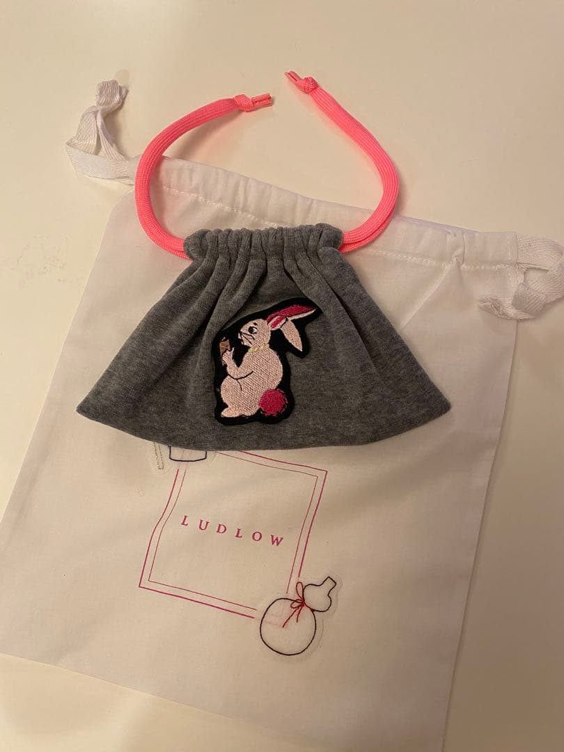 ラドロー　ポーチ　2026 ラドロー ポーチ 2026 - メルカリ