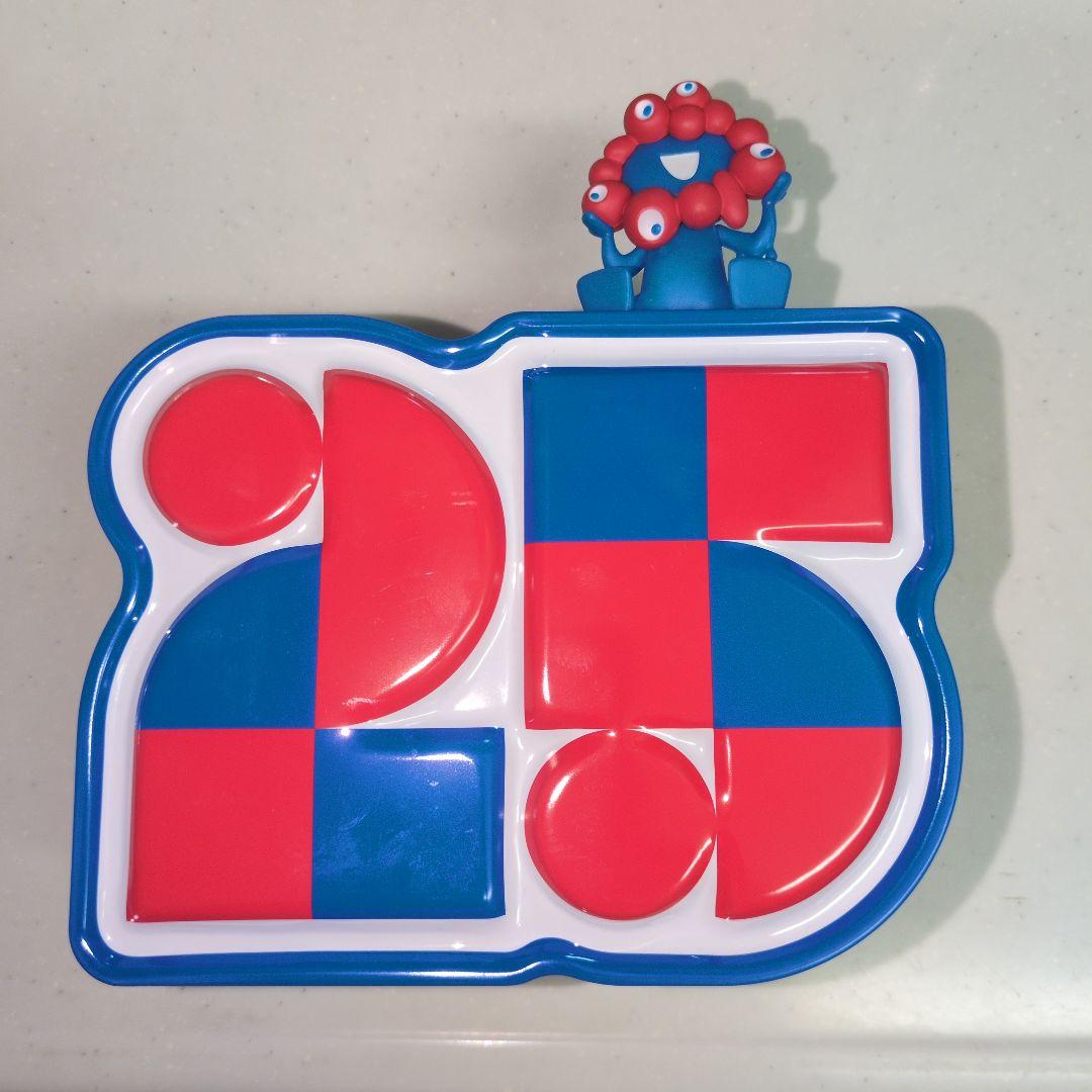 ミャクミャク様　空き缶