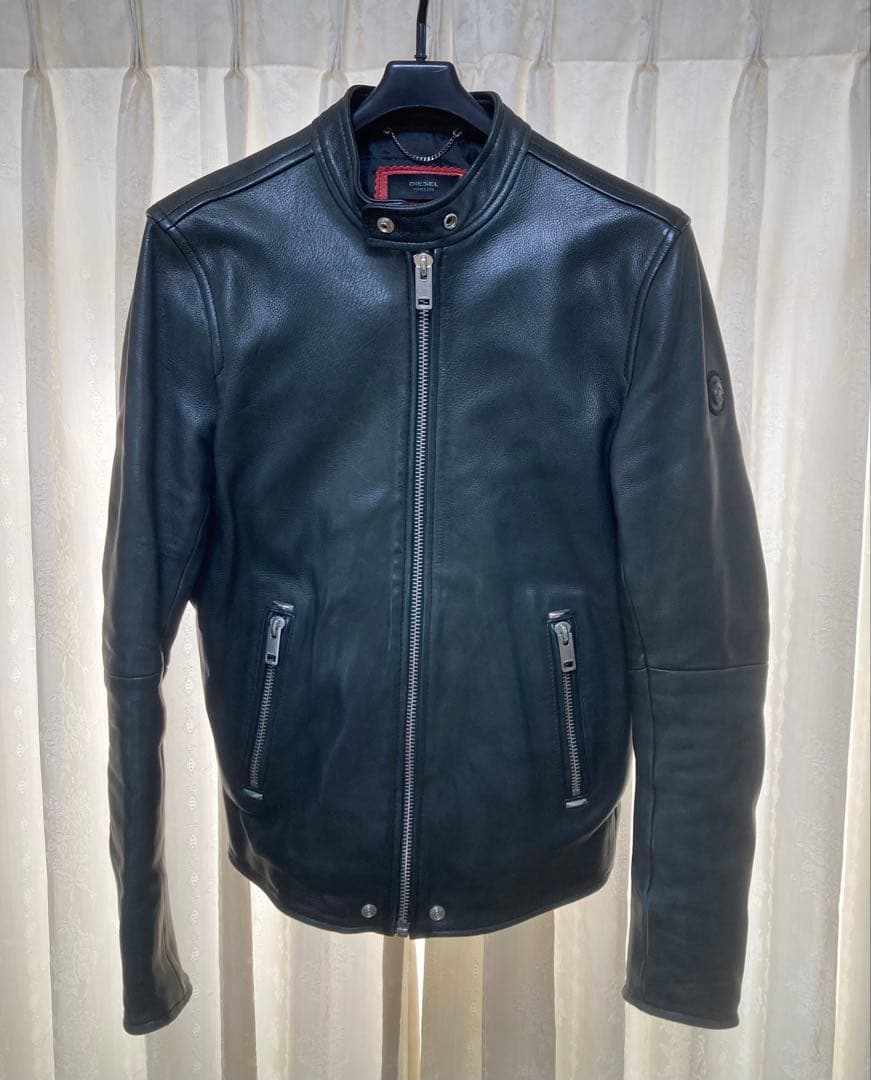 週末限定最終値下げ！ディーゼル　レザージャケット　ライダース