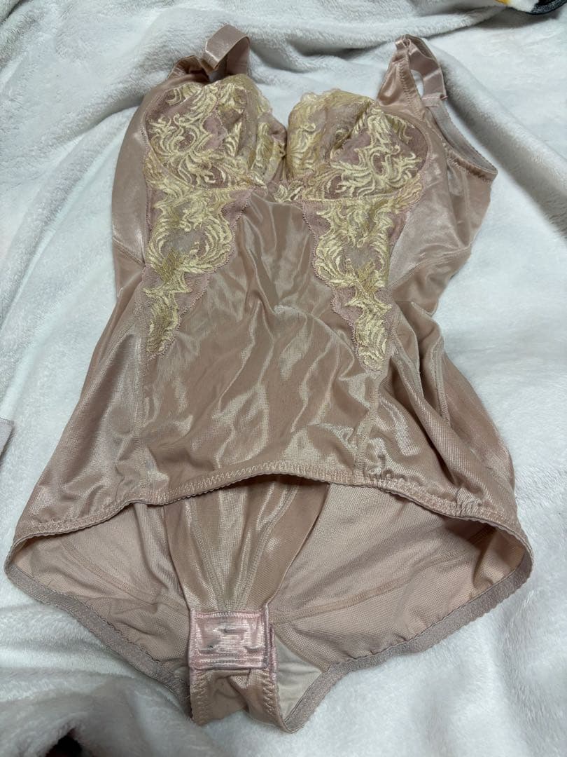 マルコカーヴィシャスボディスーツ E80LL