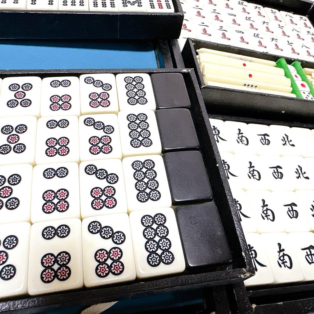 希少 雀鬼 黒虎 昭和レトロ 麻雀牌 背黒 虎牌 - メルカリ