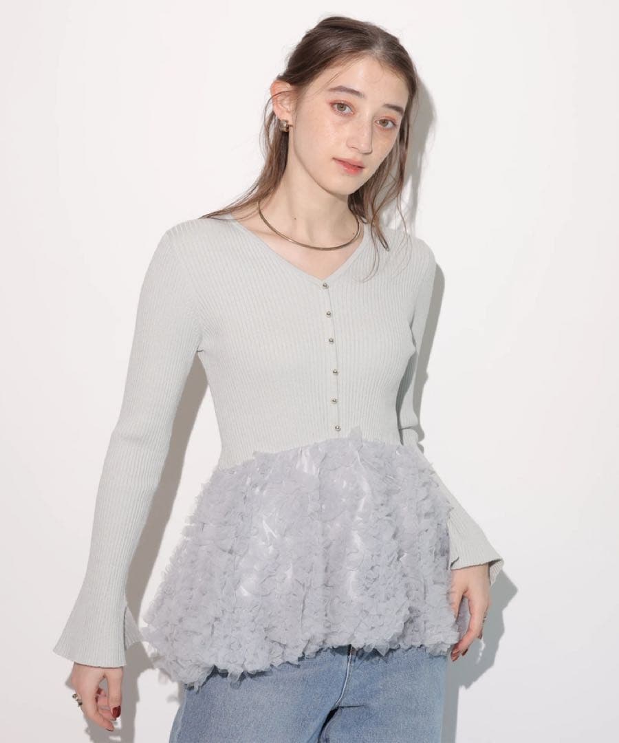 様 チュールバルーンペプラムニット リランドチュール - メルカリ