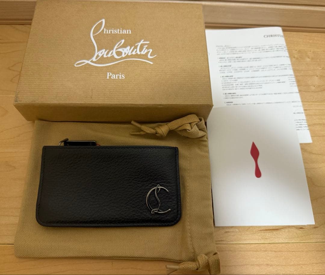 Christian Louboutin クリスチャンルブタン ケース
