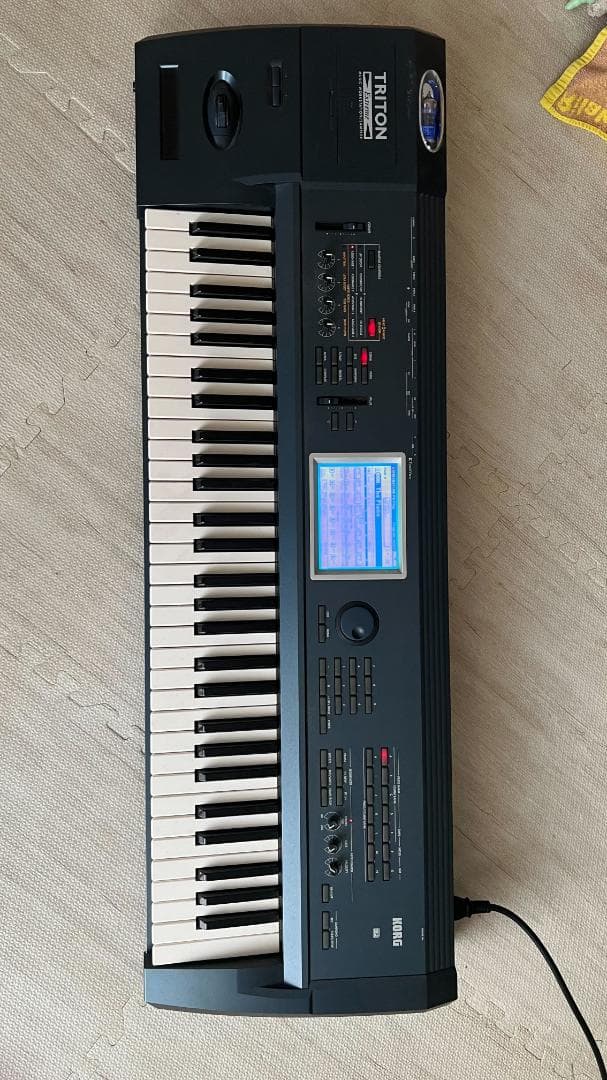 KORG Triton Extreme 61 動作確認済・美品／説明書あり