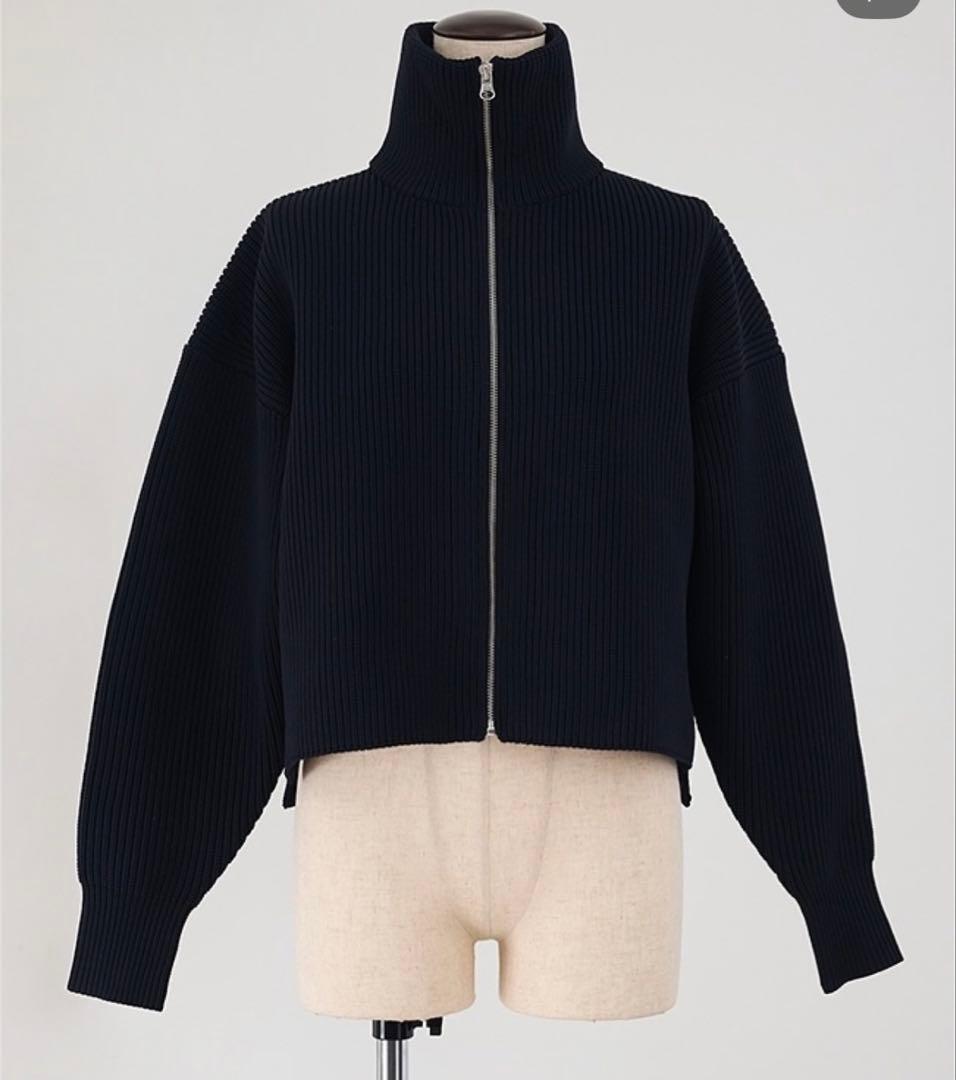 美品 FORME ジップニットカーディガン　ネイビー