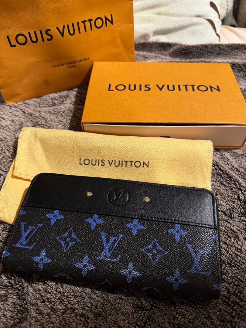 LOUIS VUITTON 長財布 ブラック/ブルー　メンズ