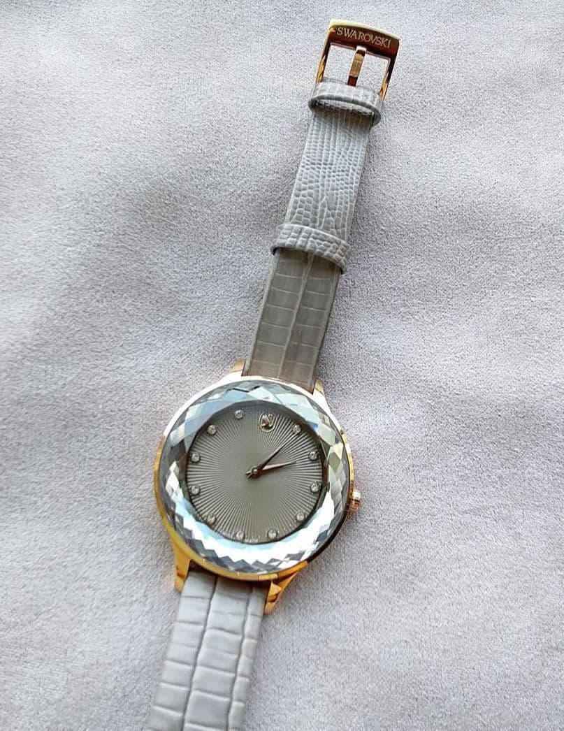 SWAROVSKI　スワロフスキー OCTEA NOVA 腕時計