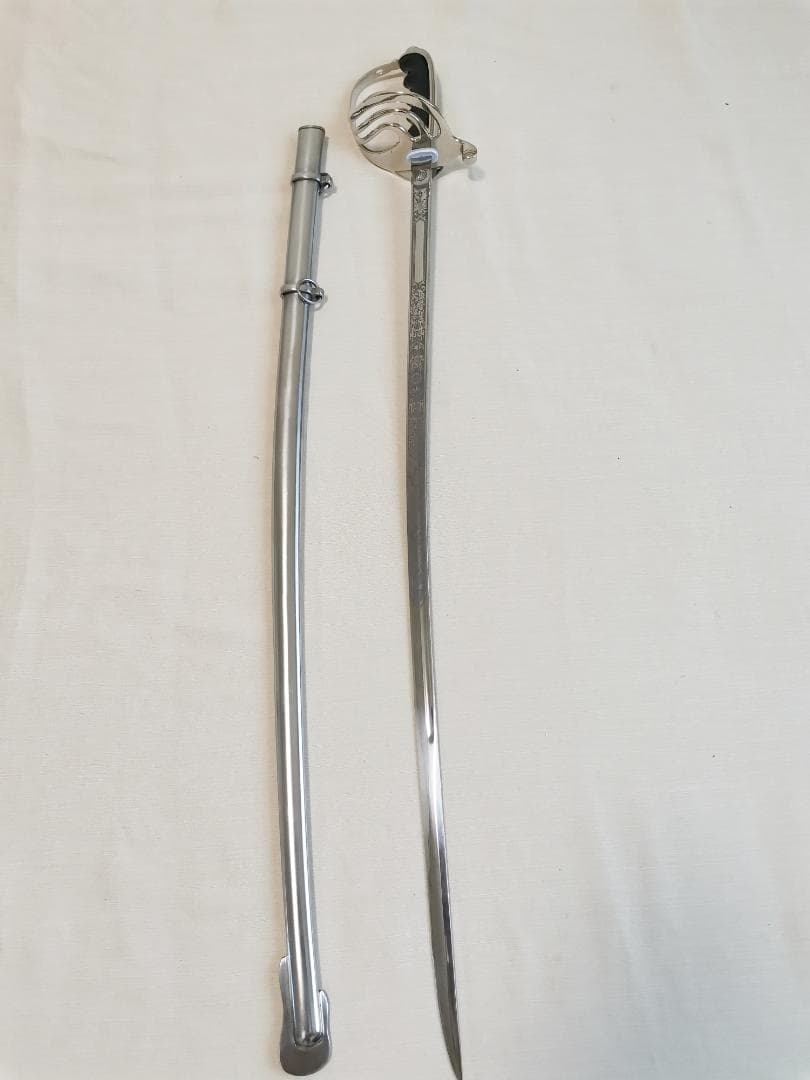 米国陸軍指揮刀 軍刀 儀礼刀 金属製 模造刀 西洋剣 美術品 Amazon.co.jp: 模造刀剣（装飾品） 4043 大日本帝国海軍儀礼軍刀 by