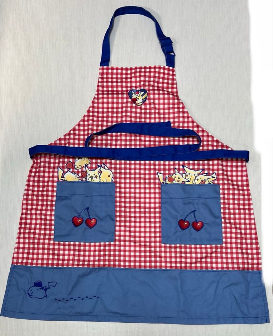 ピカチュウダイナー エプロン PIKACHU DINER - メルカリ