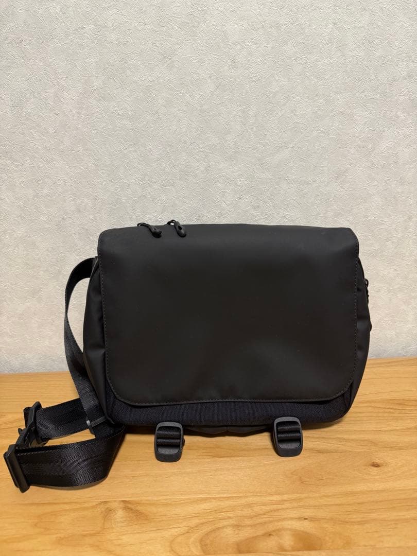 TRIDEAL タフスリングマルチバッグ ブラック