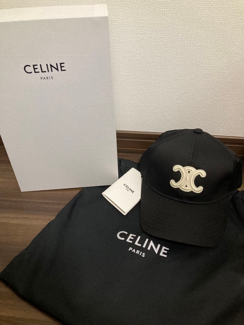 セリーヌ　トリオンフ　キャップ　メンズ　レディース　ブラック CELINE（セリーヌ） [新品] キャップ トリオンフ ベースボールキャップ