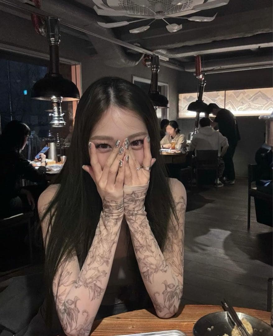 新品】melt the lady lily tattoo tops BK - メルカリ