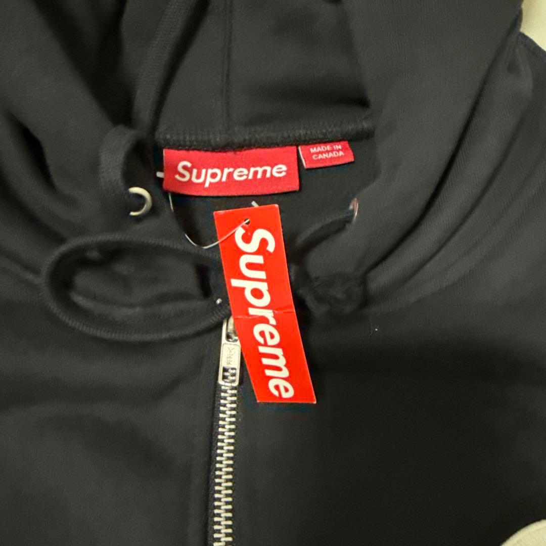 Supreme ブラック フルジップパーカー - メルカリ