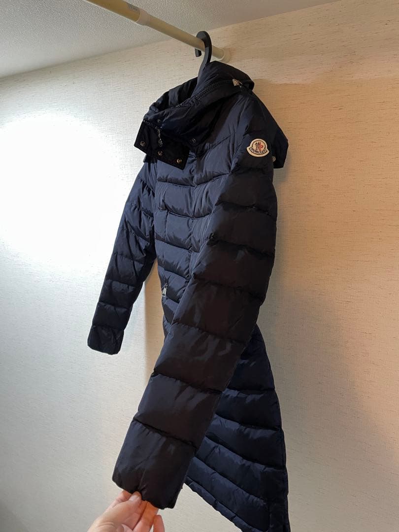 ぴ*き様 モンクレール　ネイビー フード付き ダウンジャケット ぴ*き様 モンクレール ネイビー フード付き ダウンジャケット - メルカリ
