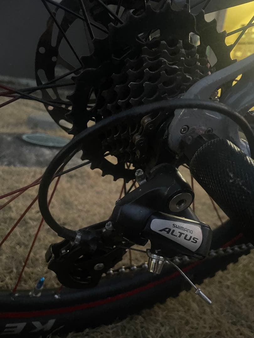 KAGRA27.5インチ マウンテンバイク RedBull 引き渡し限定です。 - メルカリ