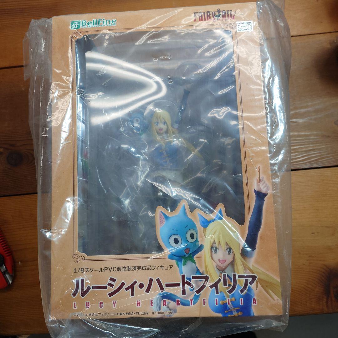フェアリーテイル ルーシィ ウインクVer. 1/8 フィギュア ベルファイン