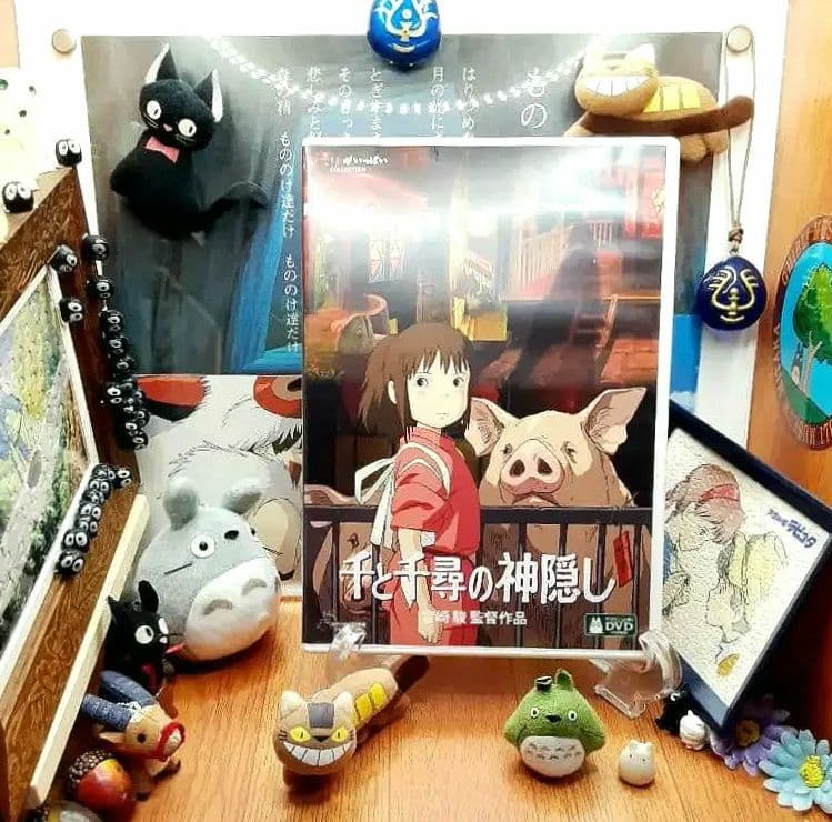 未使用美品】千と千尋の神隠し『本編フルで視聴可能な特典ディスクと