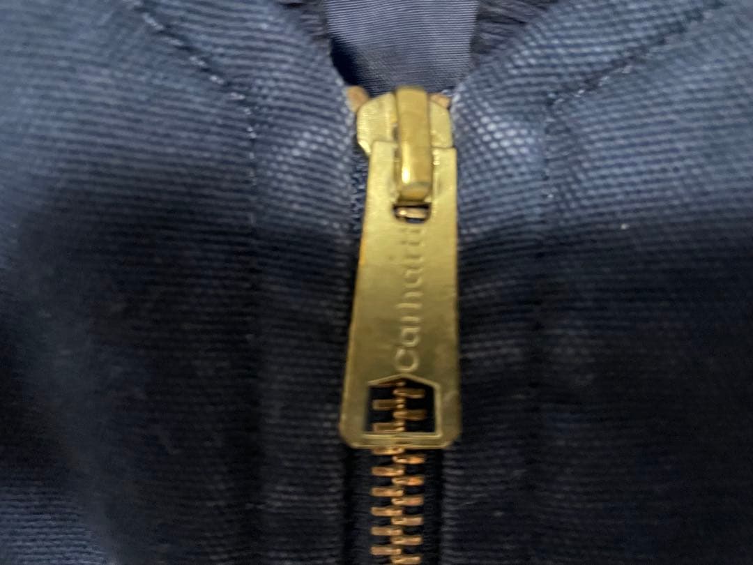 様 carhartt × fragment ベスト - メルカリ