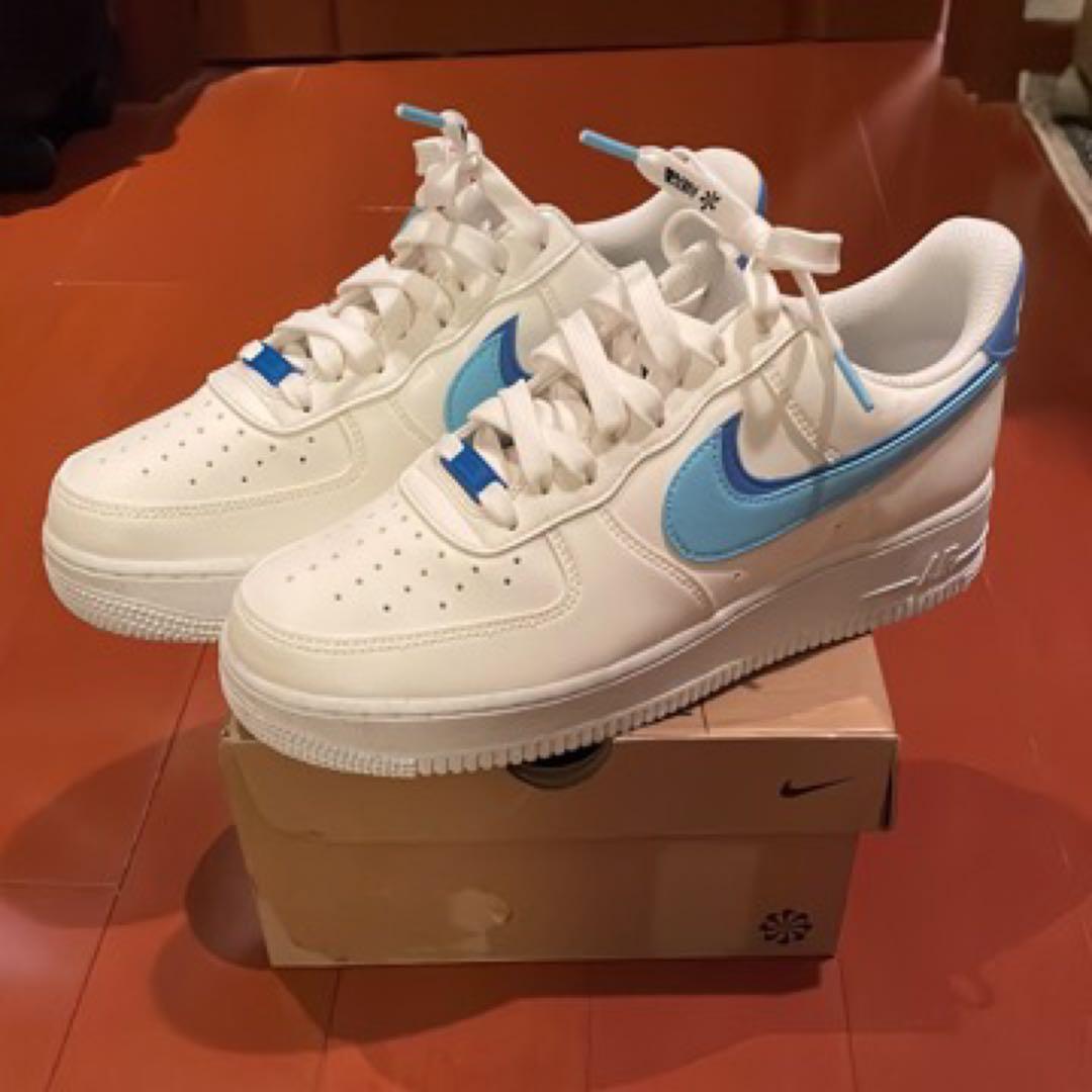 ☆はっちゃん☆Nike Air Force 1 ホワイト/ ブルー