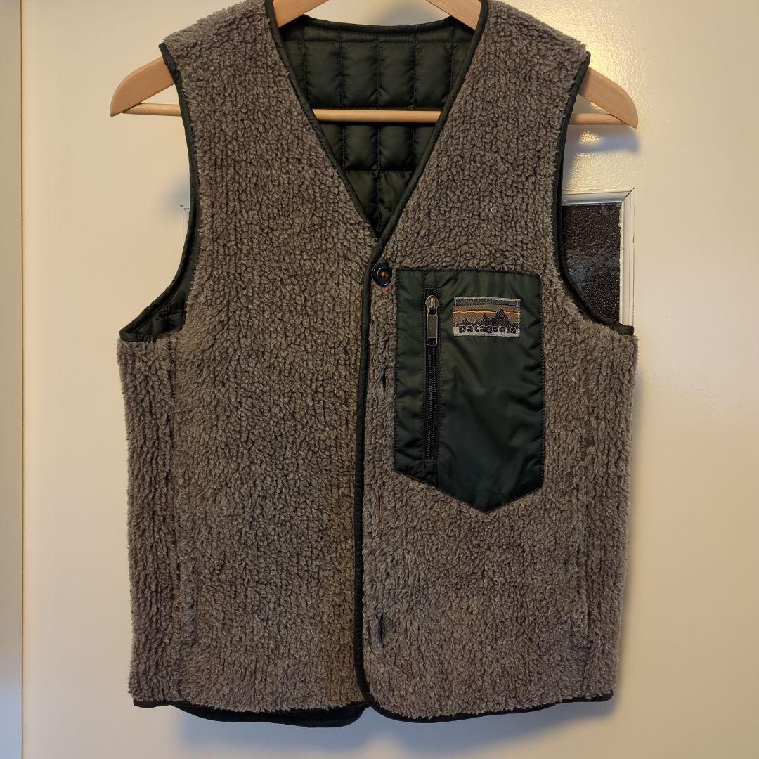 【patagonia】used パタゴニア　リバーシブルベスト　XS size