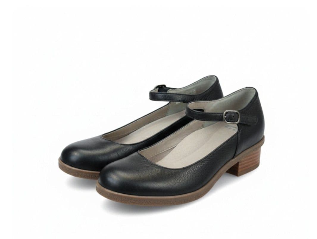 壱萬円均一ダンスコdansko新品未使用品サイズ24.5