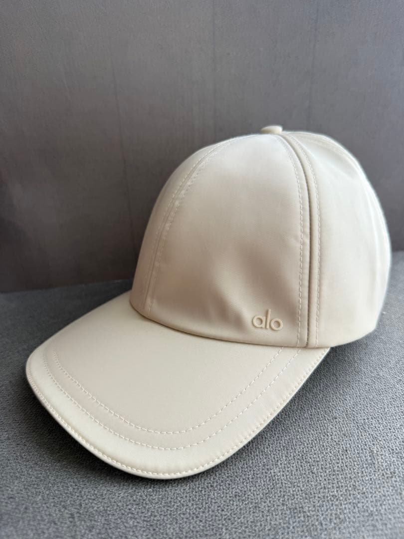 AloYoga アロキャップSatin Off-Duty Cap