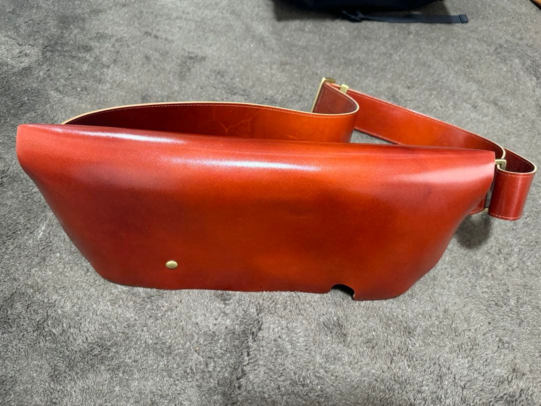 極美品　uni&co サイズS キャメル　レザーストラップ　カバー付き