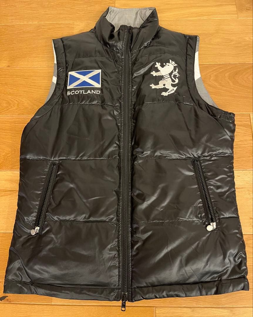 Admiral リバーシブル ダウンベスト ブラック・グレー