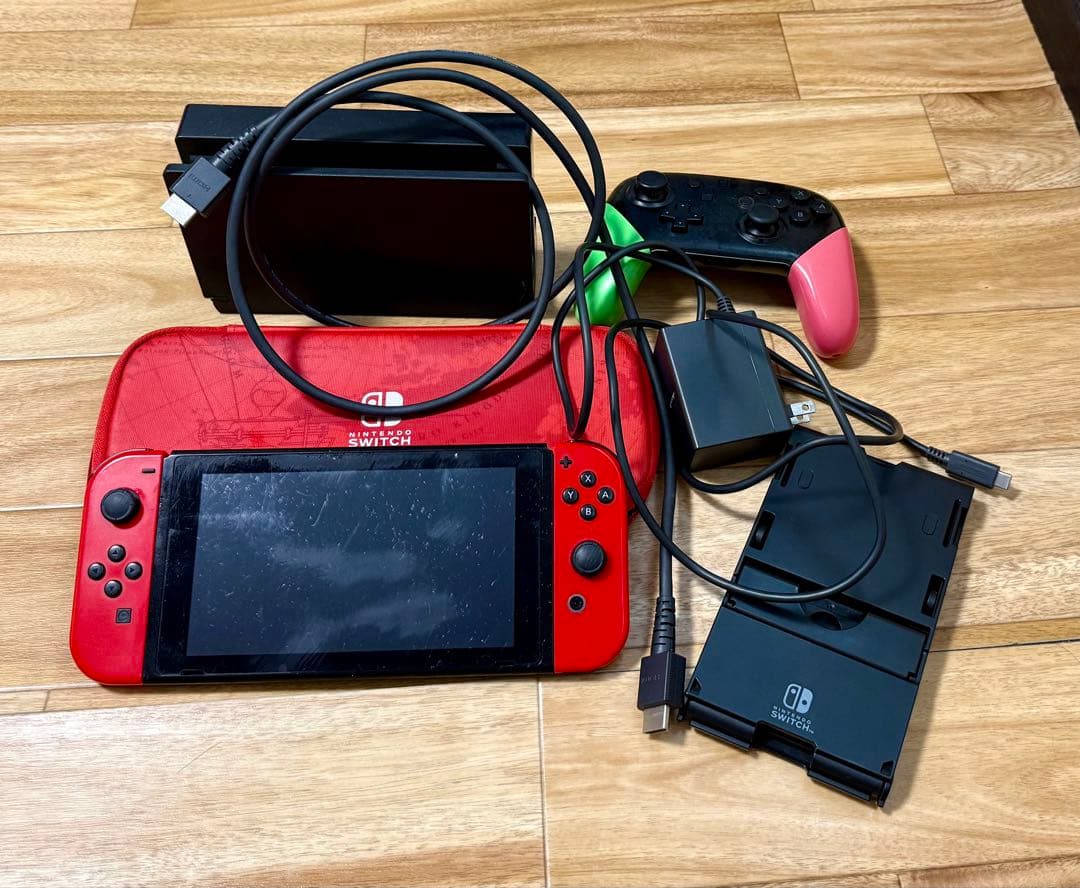 Nintendo Switch 本体+プロコン、他 2個セット5,980円→4,960円】 コントローラー Nintendo Switch Pro