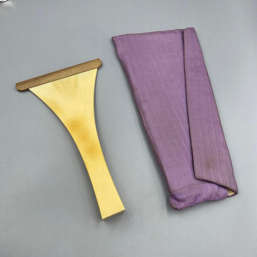 239ヴィンテージ 天然素材　三味線バチ　重さ約118g