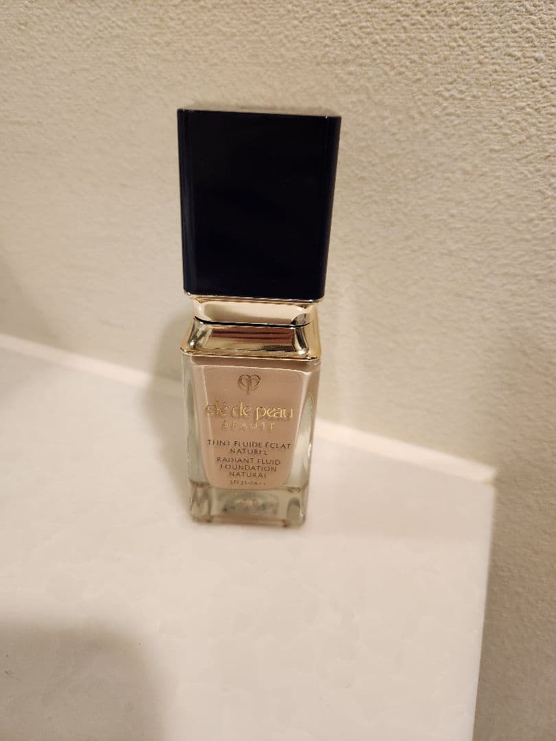 タンフリュイドエクラナチュレル　オークル１０