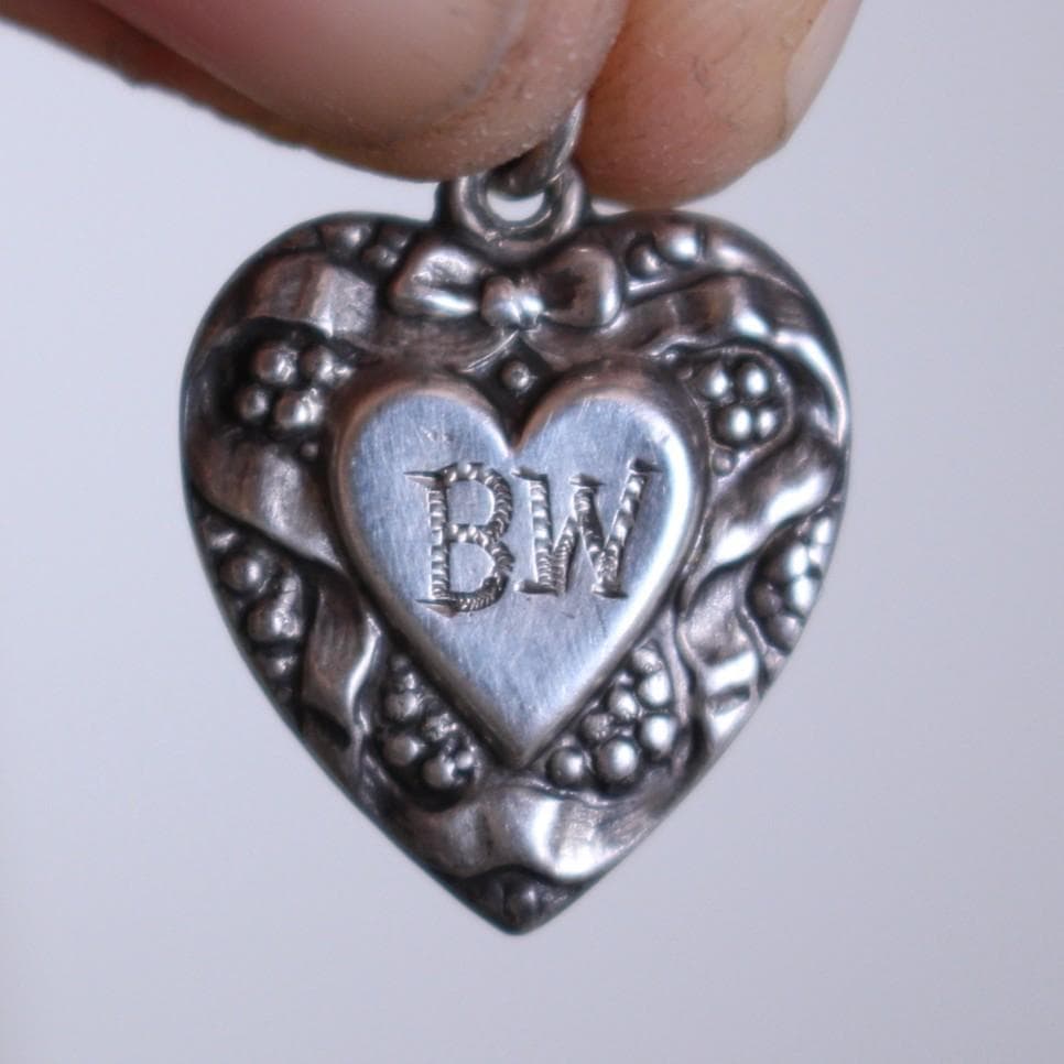 30s スウィートハートジュエリー パフィハート 両面 勿忘草 シルバー