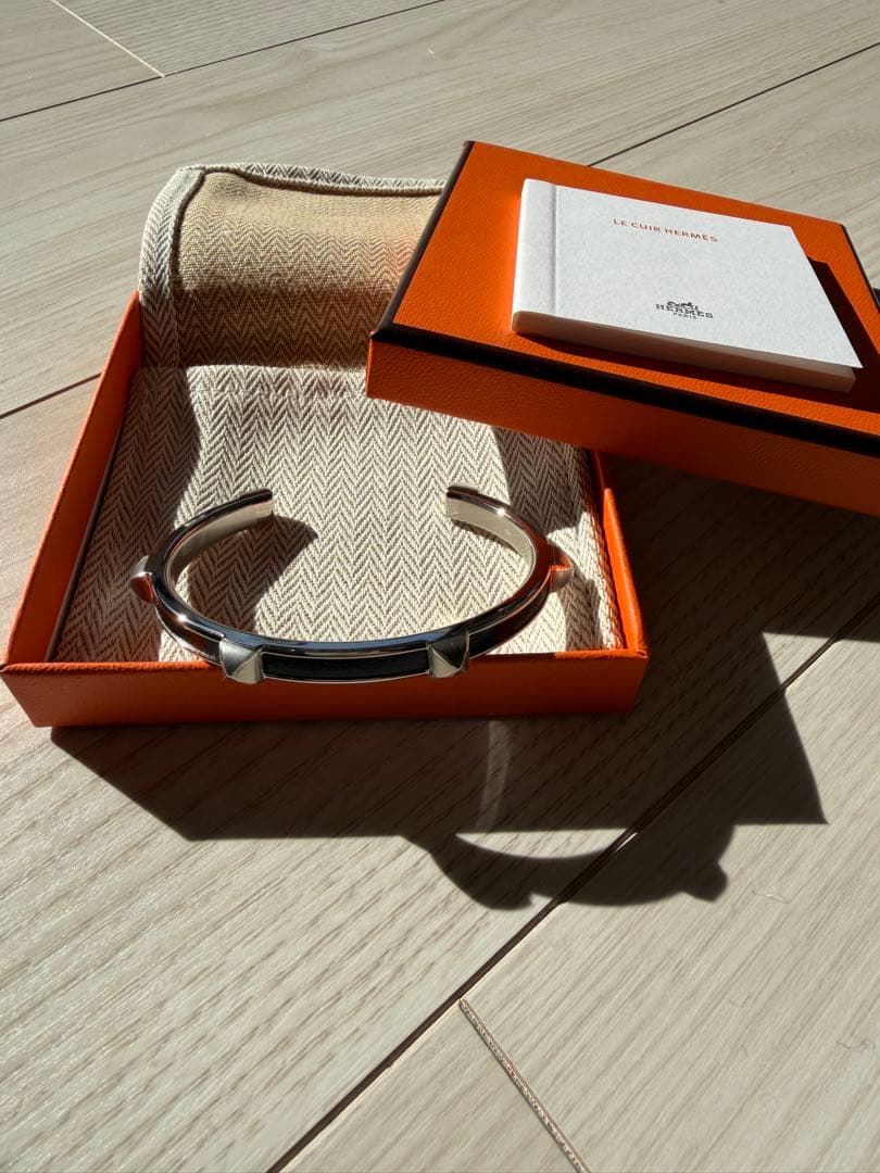 エルメス　HERMES アテナ　T3