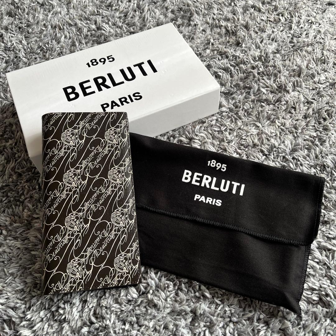 【未使用品！！】ベルルッティ バディ トワル マルブフ 長財布 ブラウン レザー