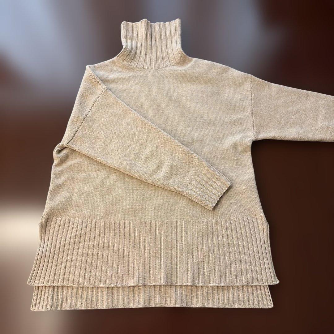 FALCONERI Mサイズ　カシミヤセーター