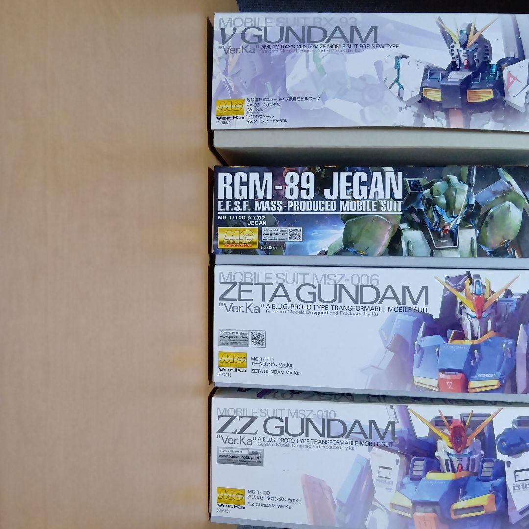 MG ver.ka νガンダム、Zガンダム、ZZガンダム、ジェガン