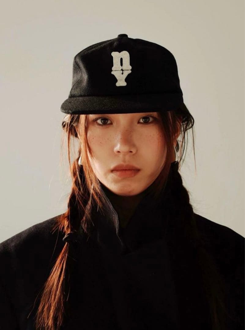 最安値で対応】6crayon キャップ pillbox キャップ 即日発送 - メルカリ