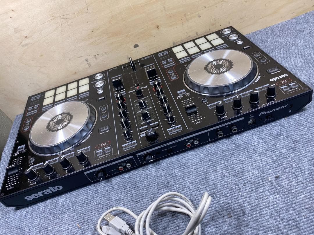 084 pioneer DDJ-SR DJコントローラー