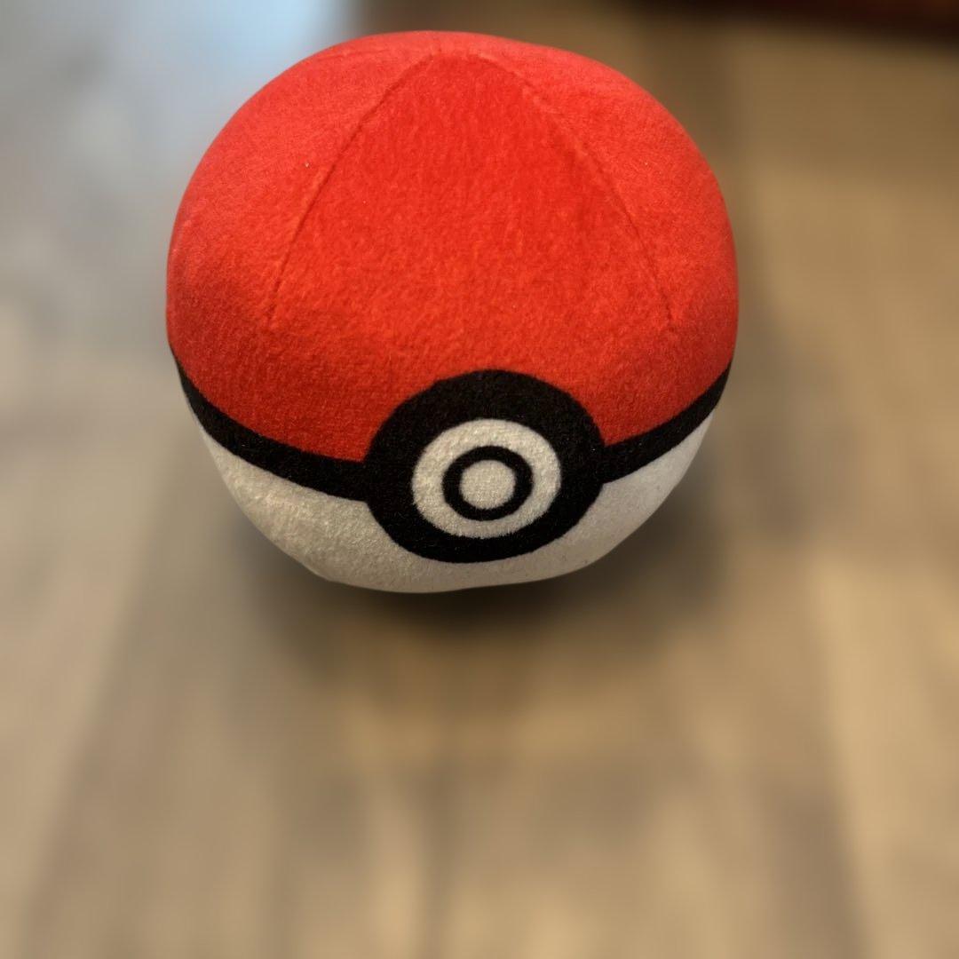 モンスターボールぬいぐるみ