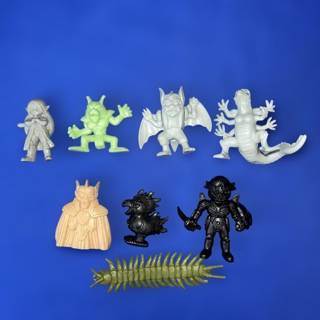 希少】甲竜伝説ヴィルガスト 消しゴム フィギュア 28体+武装パーツ