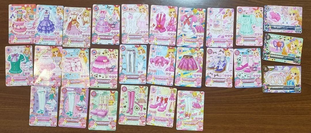 アイカツカード ノーマル(1枚200円5枚～)