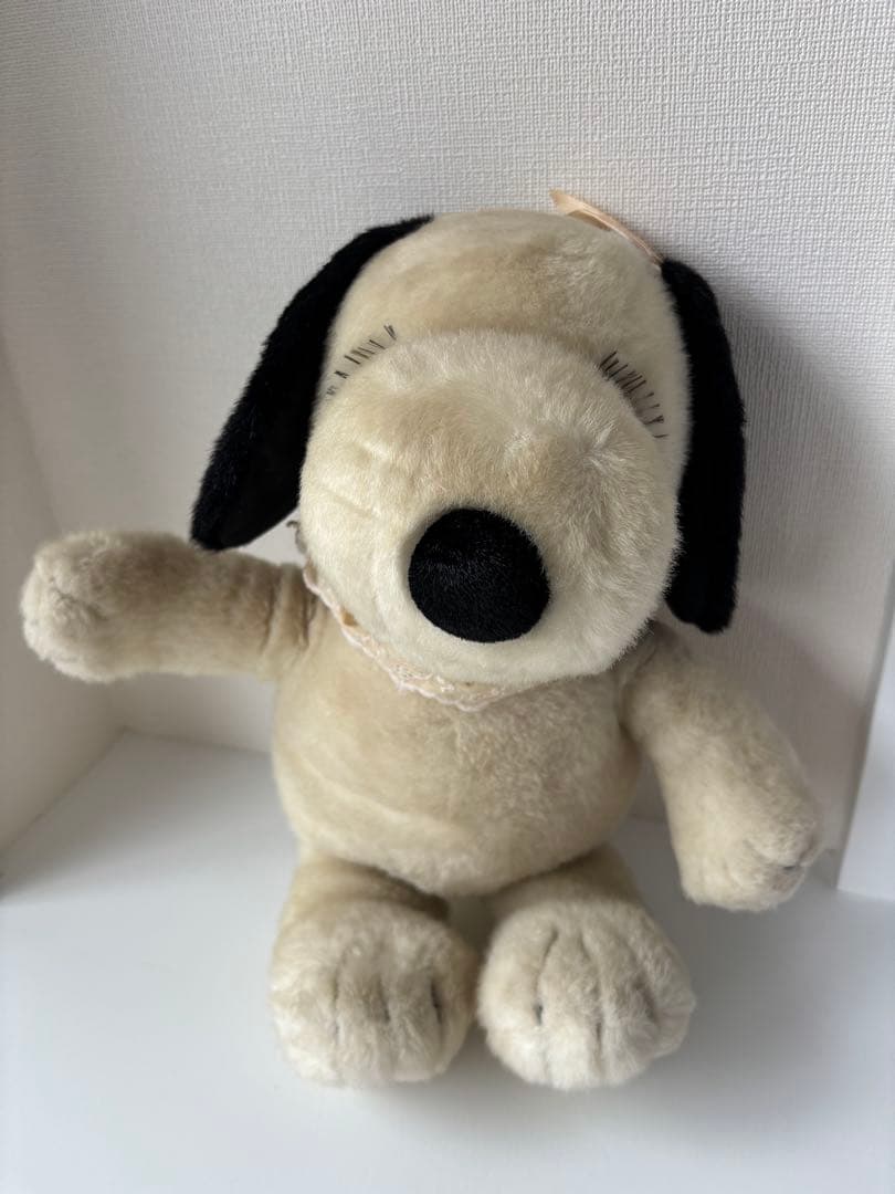 ベルちゃん　スヌーピー　ぬいぐるみ　ピーナッツ　平成レトロ　当時　レア　まつげ お着替えスヌーピー ベル | おすすめ商品 バックナンバー | おすすめ