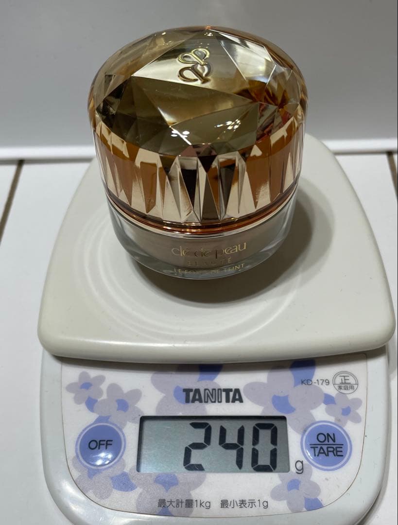 クレドポーボーテ　ルフォンドゥタンn ピンクオークル10