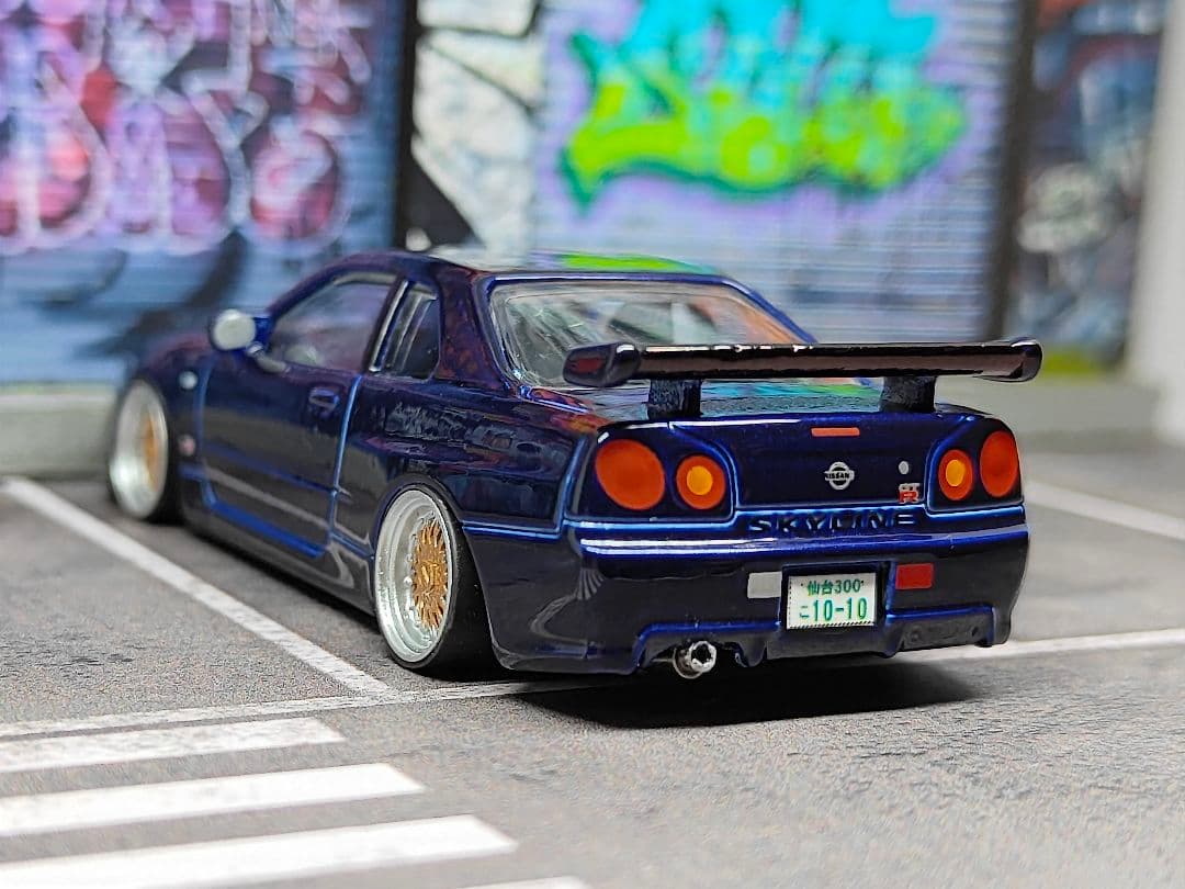 トミカ改造 日産 R34 GTR ボンネット開閉 紫マジョレット ホット