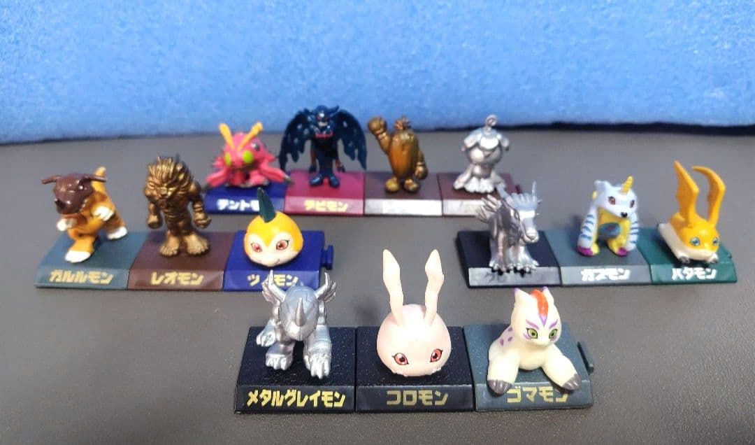 ✴️デジモン フィギュア 森永 食玩 チョコスナック - メルカリ