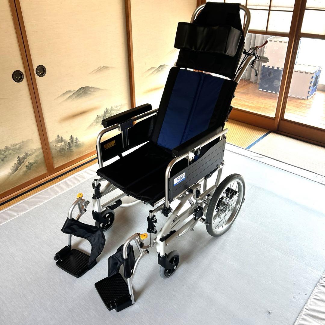 ミキBAL-12 ティルト＆リクライニング介助型車いす