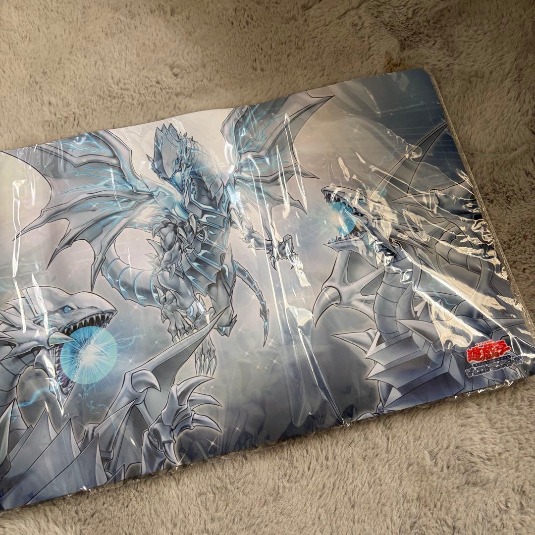 遊戯王 白き龍の威光プレイマット 遊戯王の日 白き龍の威光 ブルーアイズ プレイマット 遊戯王の日 - メルカリ