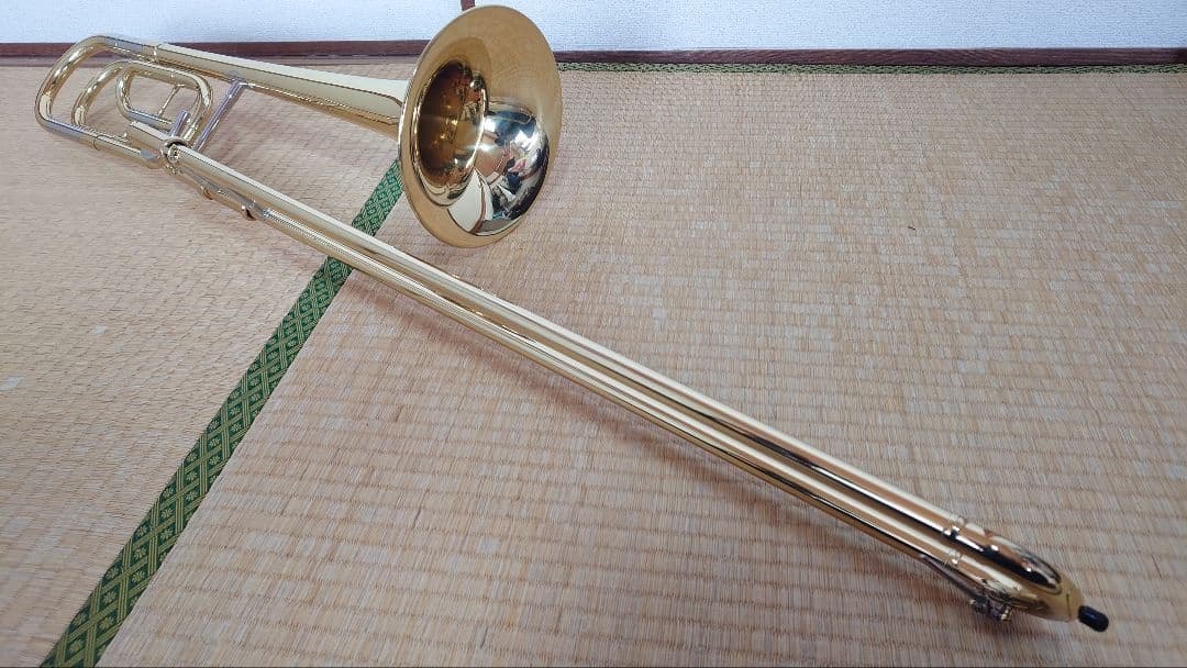 PLAYTECH PTSL-301？ テナーバストロンボーン(細管)　※改造品