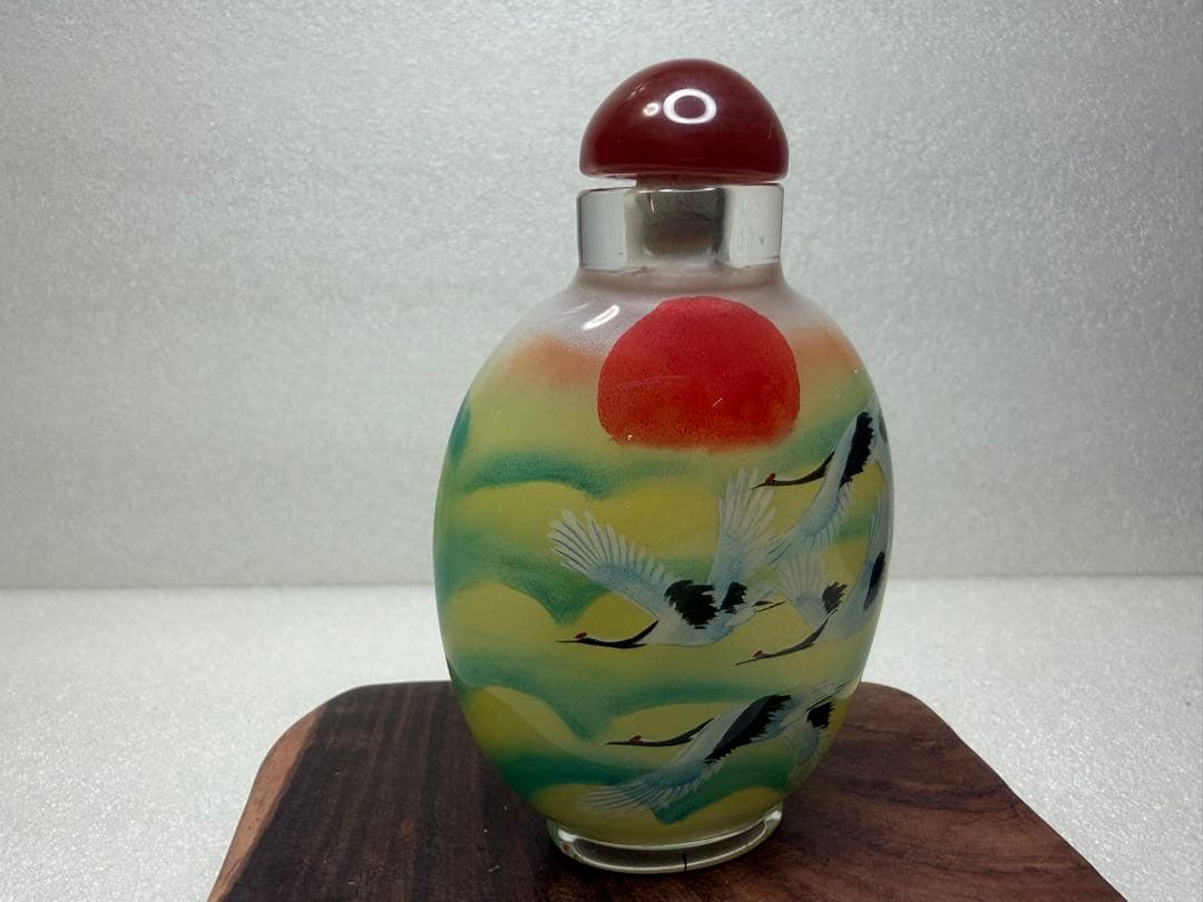 富士山と鶴のガラス內繪鼻煙壺 中国美術品 贈り物 プレゼント 人気
